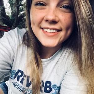 Meet your Posher, Makinzie